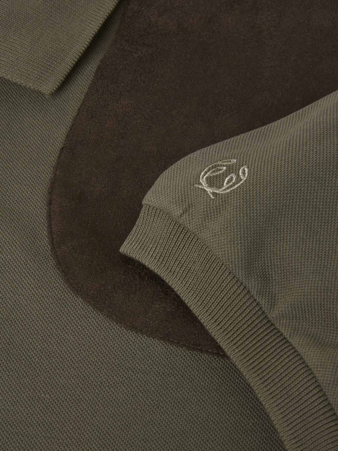 Eyam Poloshirt aus 100 Prozent Baumwolle mit Besätzen aus Alcantara an den Schultern