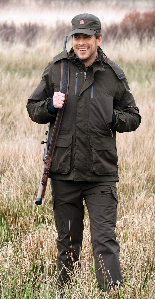 Shooterking Hose Highland - Die Highland Herrenhose von Shooterking® überzeugt mit ihrer Funktionalität und ist mit der Highland Jacke von Shooterking® eine gute Kombination für die warme Jahreszeit.