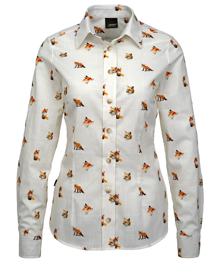 Skogen  Bluse Bluse Dackel/ Fuchs  Taillierte Bluse aus 100% Baumwolle mit Kentkragen und Dackel- oder Fuchsmotiv. 