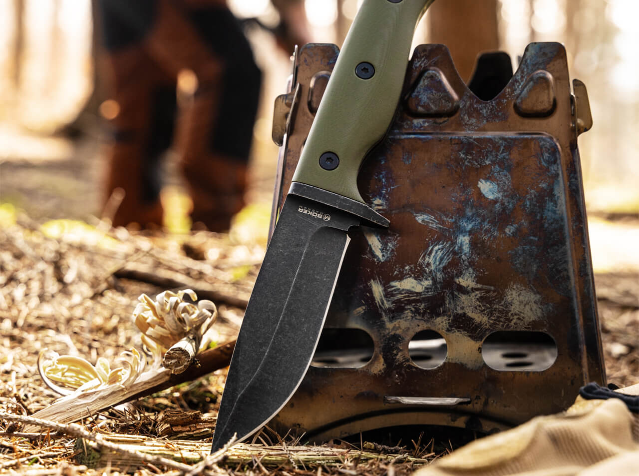 Böker Magnum Bushcraft Drop – Messer im Einsatz
