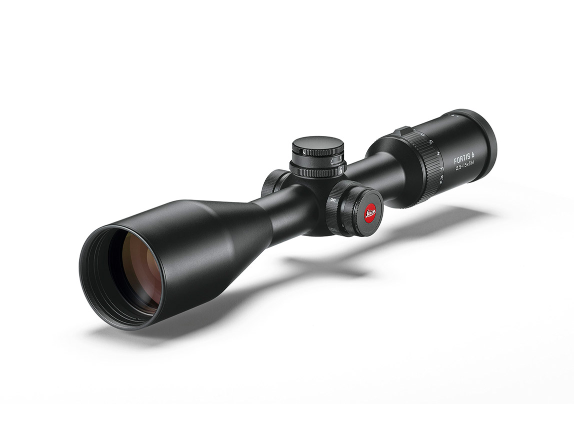 Zielfernrohr Leica Fortis 6 2,5-15x56i, schräge Vorderansicht