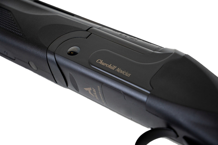 Detailansicht der fein gearbeiteten Basküle der Akkar Churchill 206 Novicius Hunting Flinte