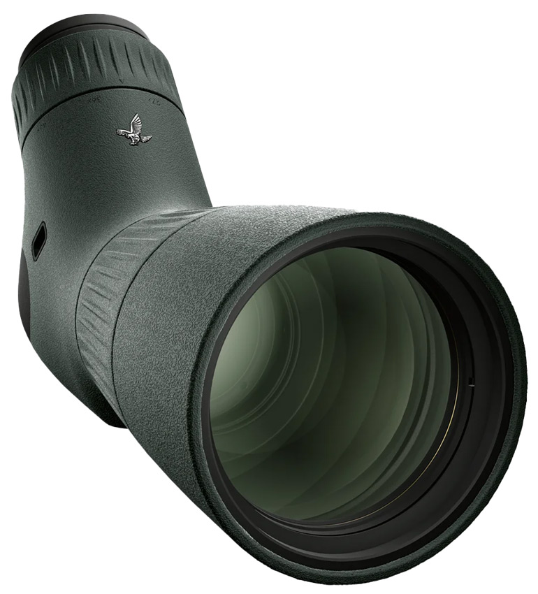 Objektiv des Swarovski Telescope AT Balance 18-45x65, Spektiv zum Betrachter gewandt, Okular nach oben hin im Winkel